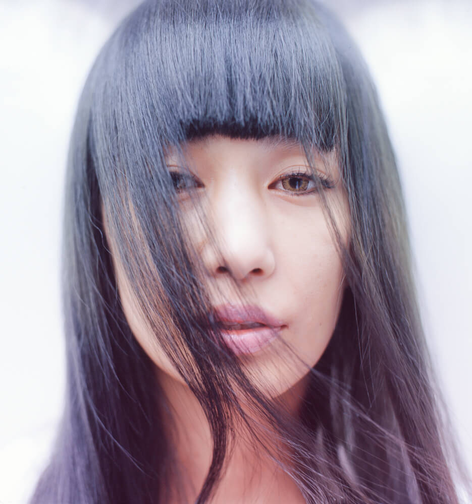 Mika-Ninagawa-for-the-cover-of-the-book-_HAIR_